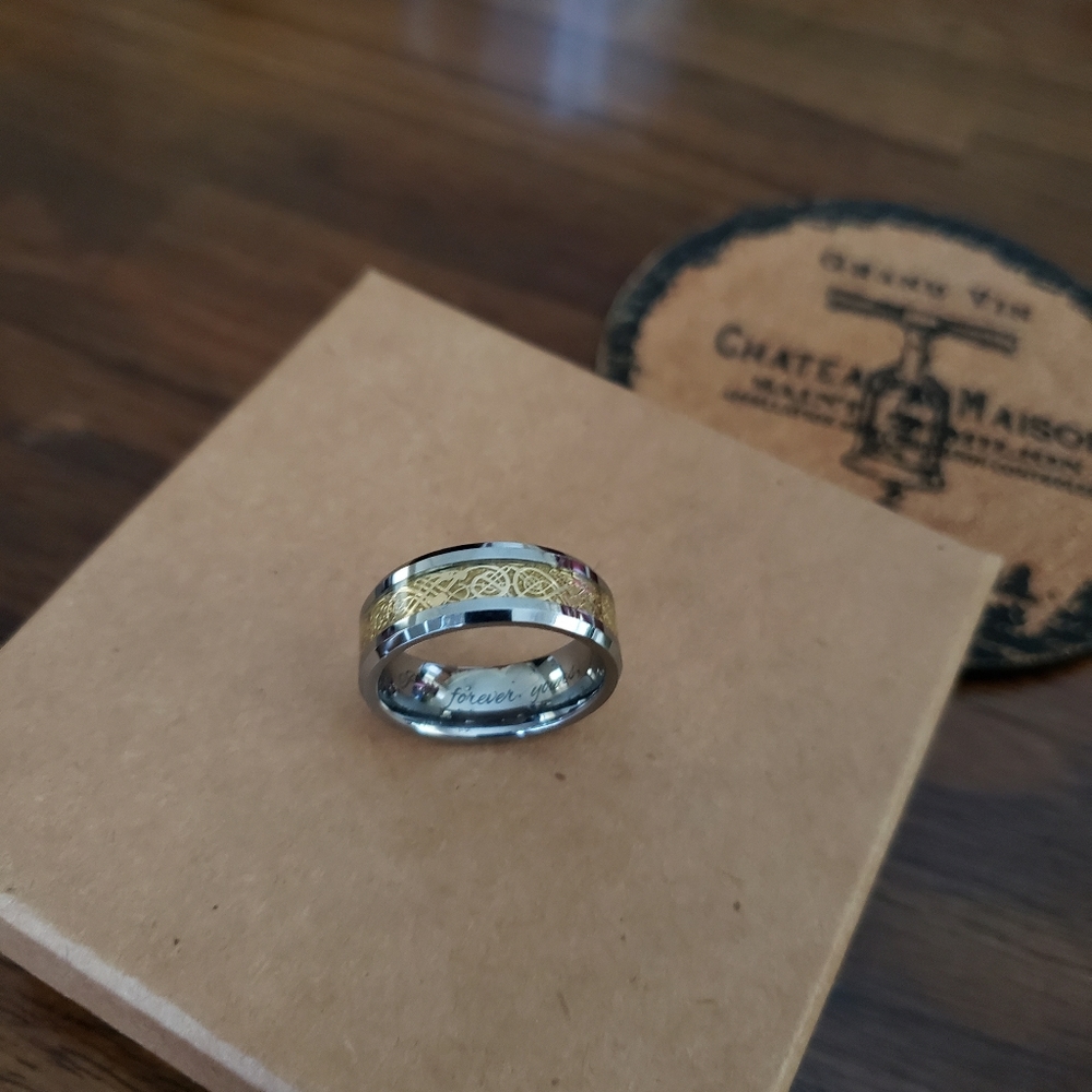 Men's tungsten ring